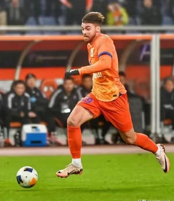 m6米乐官方入口-乌迪内斯遭遇伤病困扰，战术或将改变的简单介绍