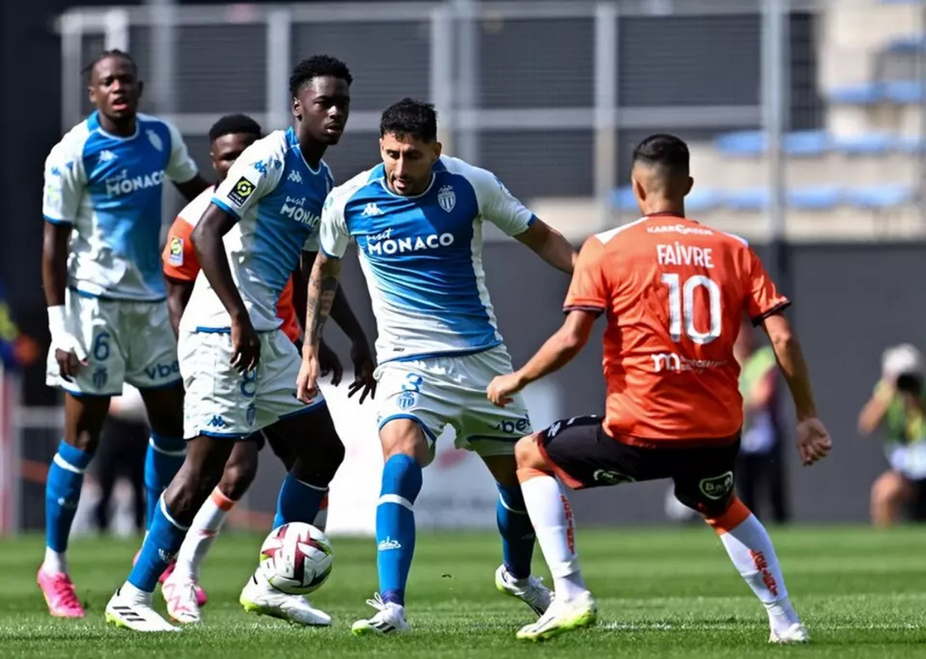 米乐体育官网-摩纳哥主场逆转胜利，法甲联赛争冠形势再升的简单介绍