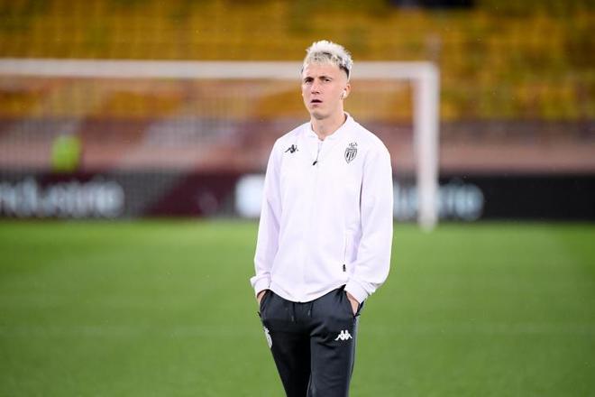 m6米乐官网登录入口-摩纳哥中场接受手术治疗，休战两周